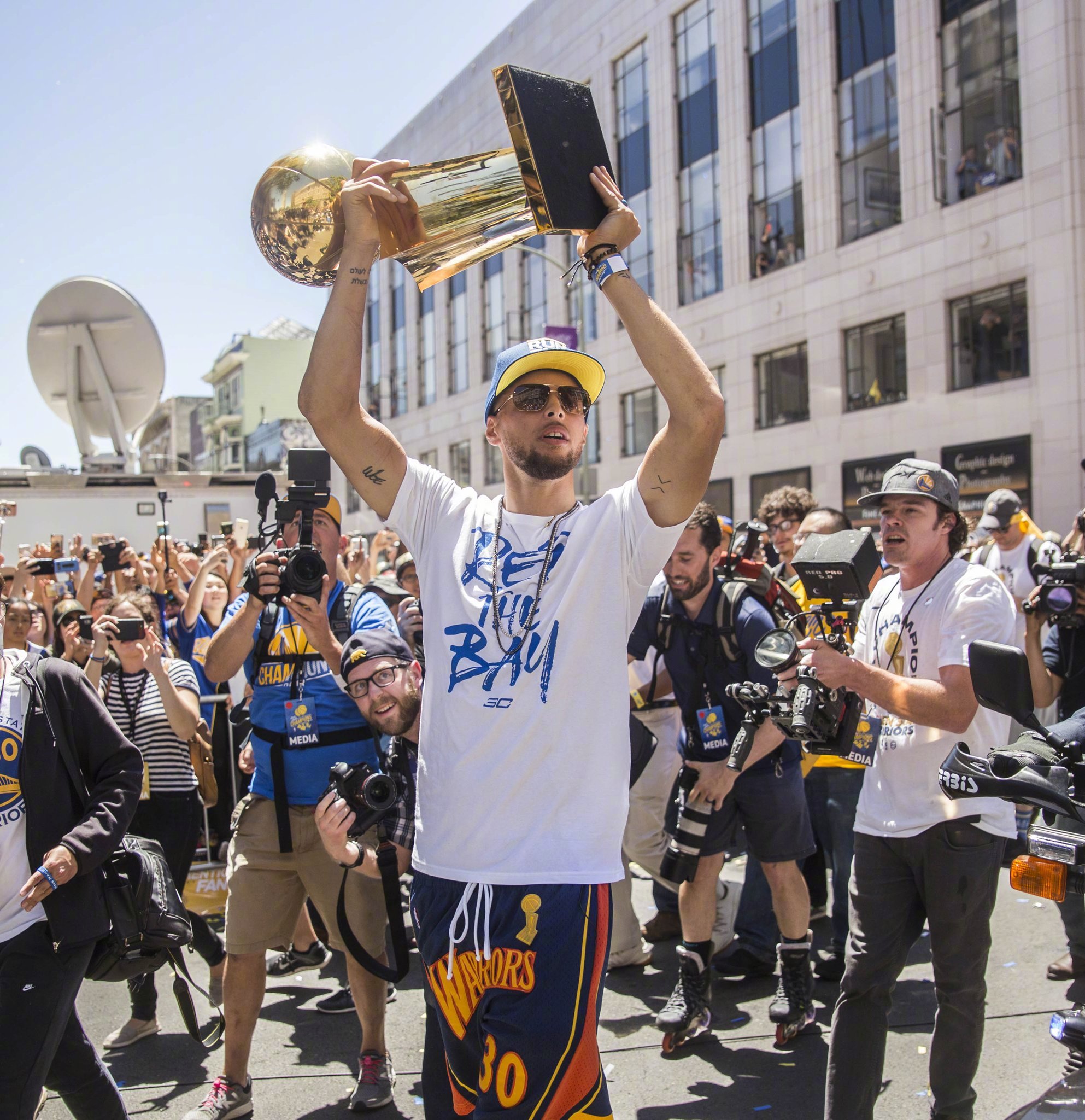 的时刻和名 的时刻和名