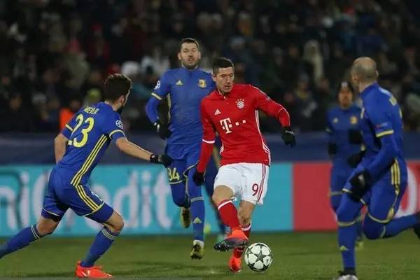 在进攻端发 在进攻端发